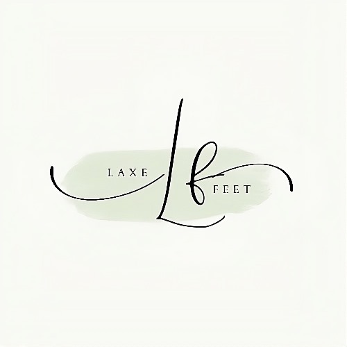 LAXEFEET WITH LOGO OF LF logo